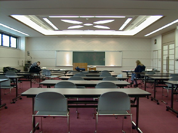 classroom1.jpg